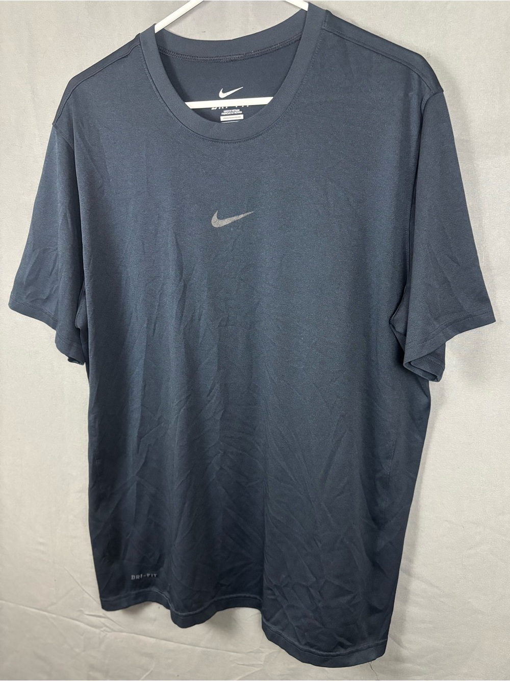 Nike Men’s Dri-FIT Short Sleeve T-Shirt - Navy Blue